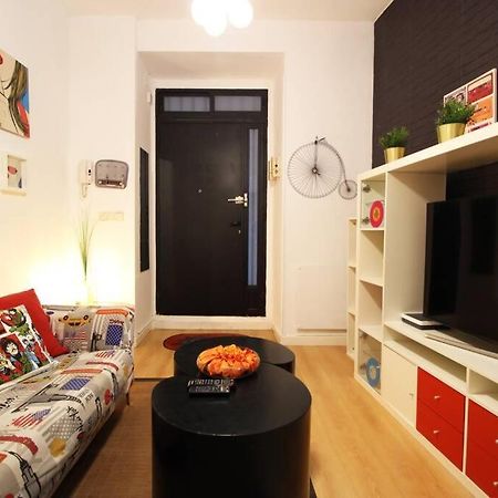Centrico Apartamento Estilo Pop-Art By Batuecas 马德里 外观 照片