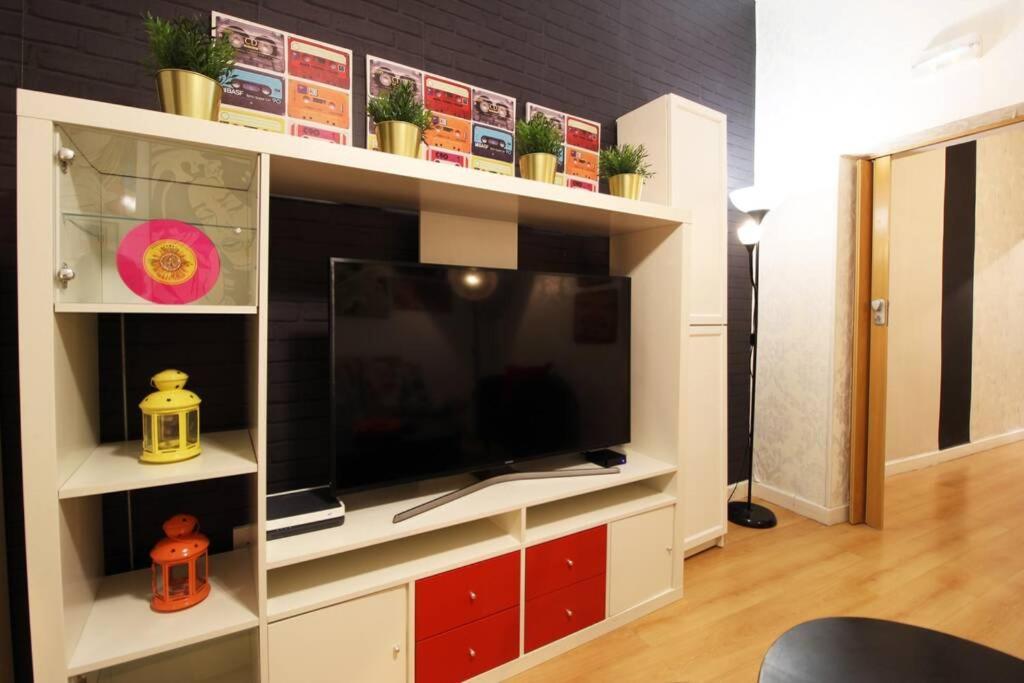 Centrico Apartamento Estilo Pop-Art By Batuecas 马德里 外观 照片