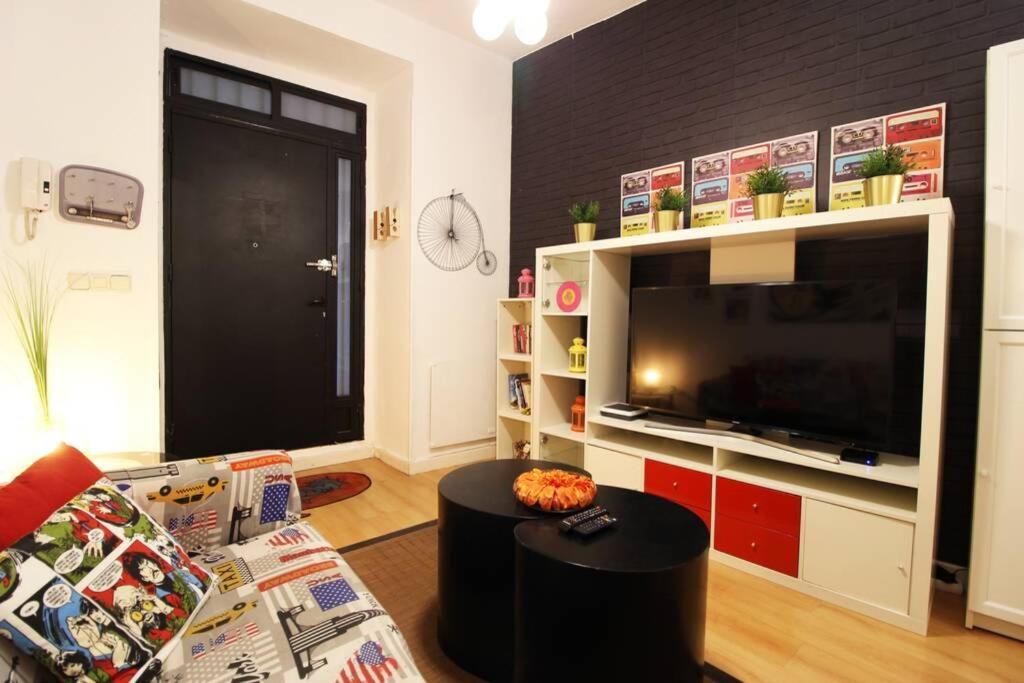 Centrico Apartamento Estilo Pop-Art By Batuecas 马德里 外观 照片