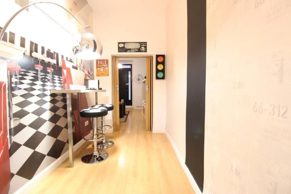 Centrico Apartamento Estilo Pop-Art By Batuecas 马德里 外观 照片